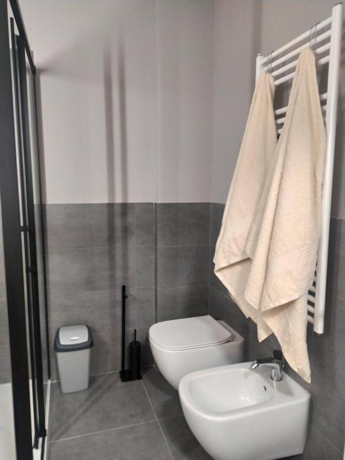 Nuovo Loft Con Terrazzo M2 Ieo Humanitas Bocconi Navigli Apartment Milan Bagian luar foto