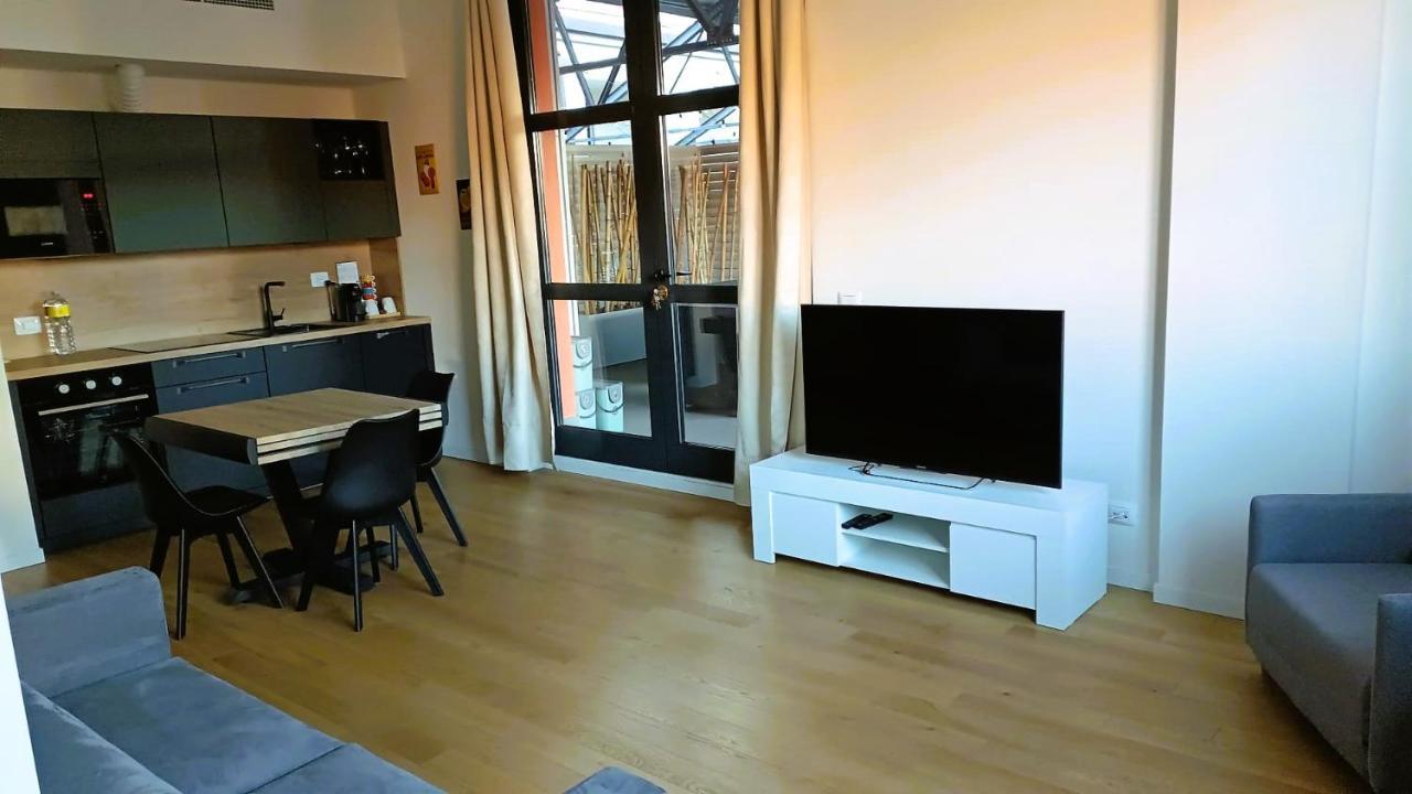 Nuovo Loft Con Terrazzo M2 Ieo Humanitas Bocconi Navigli Apartment Milan Bagian luar foto