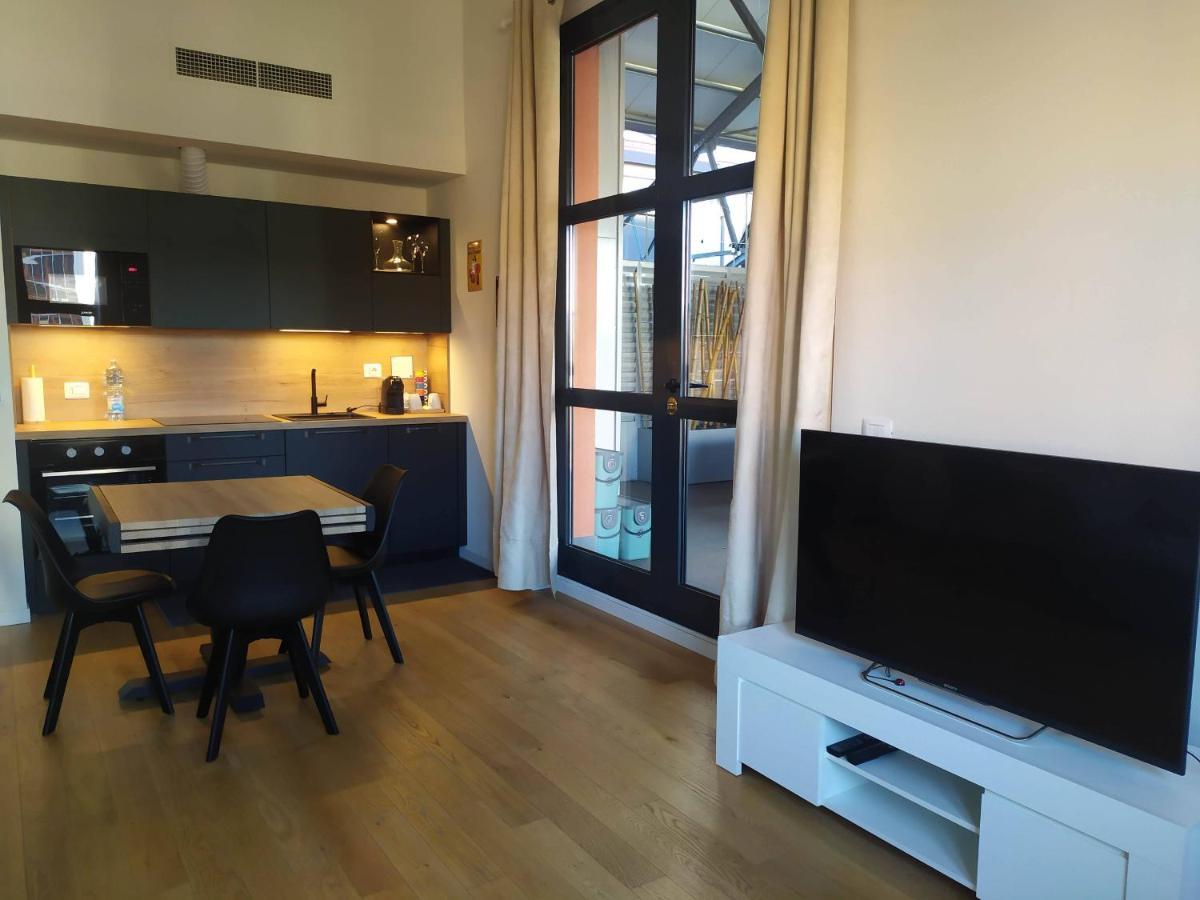 Nuovo Loft Con Terrazzo M2 Ieo Humanitas Bocconi Navigli Apartment Milan Bagian luar foto